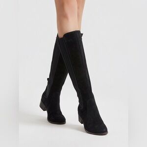 Modern Vintage suede leather black knee high made in Spain boots sz 8